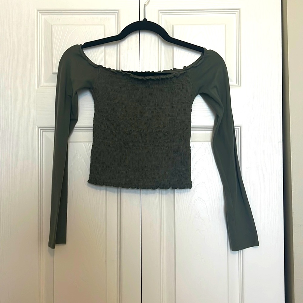 Green hollister top